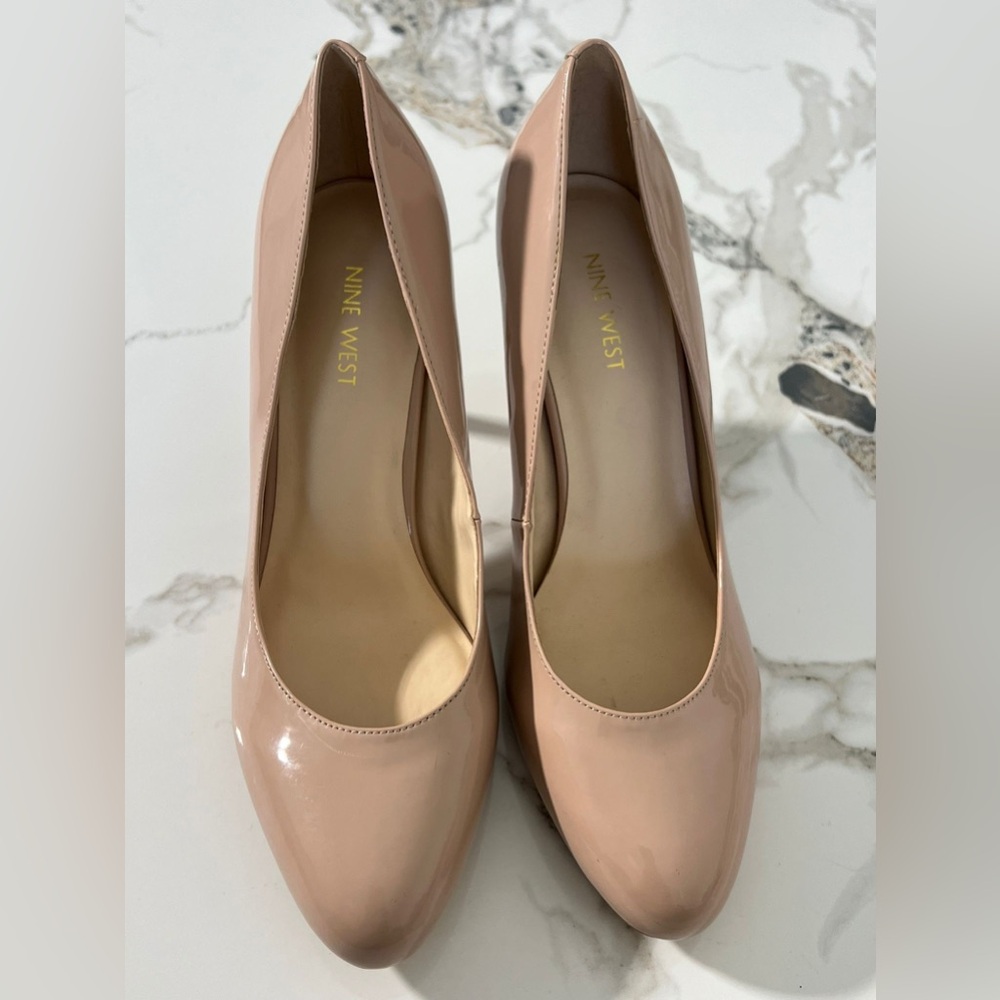 Nine West Dylan Round Toe Pumps US SIZE 11